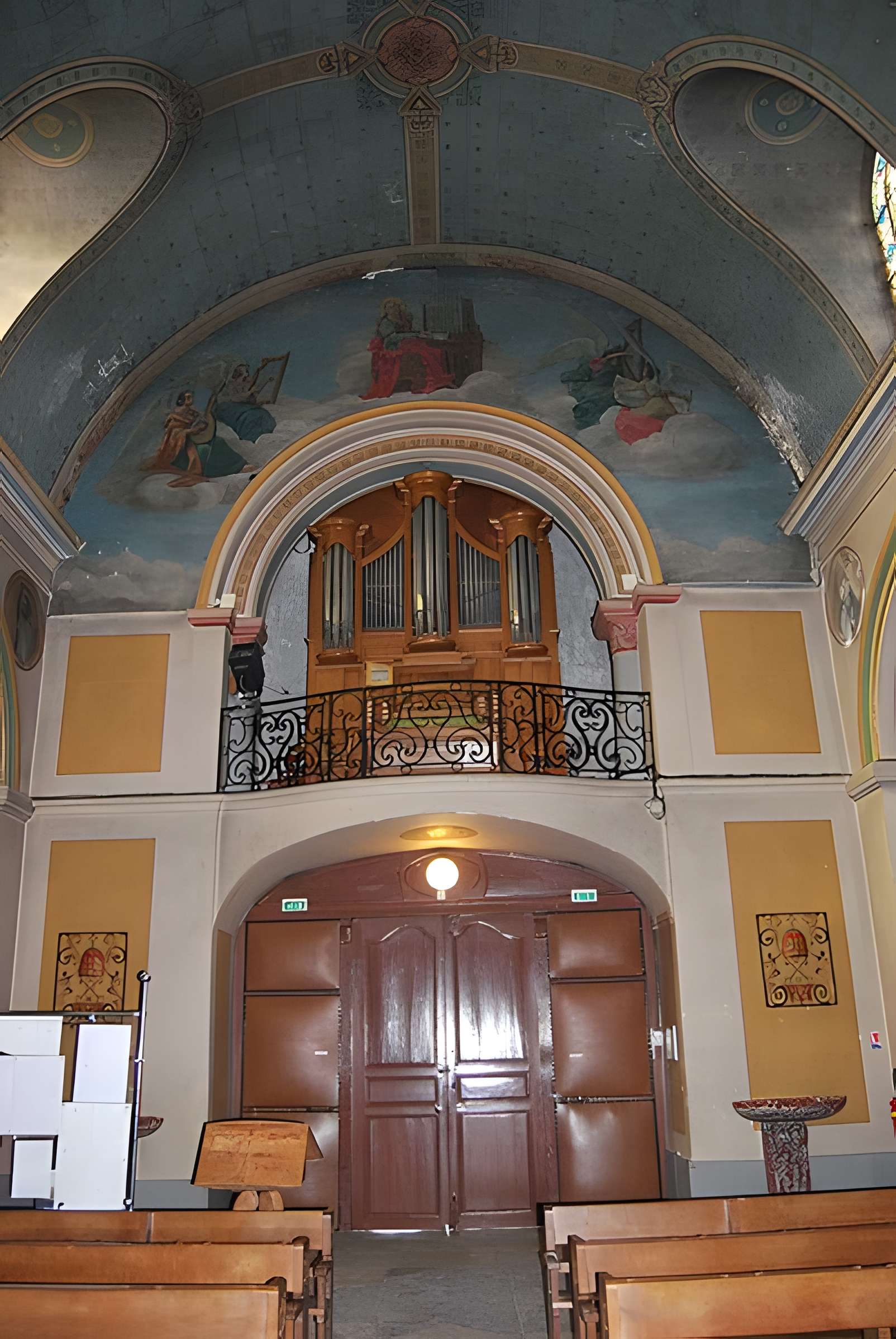 Église Saint-Pierre d'Ambarès-et-Lagrave