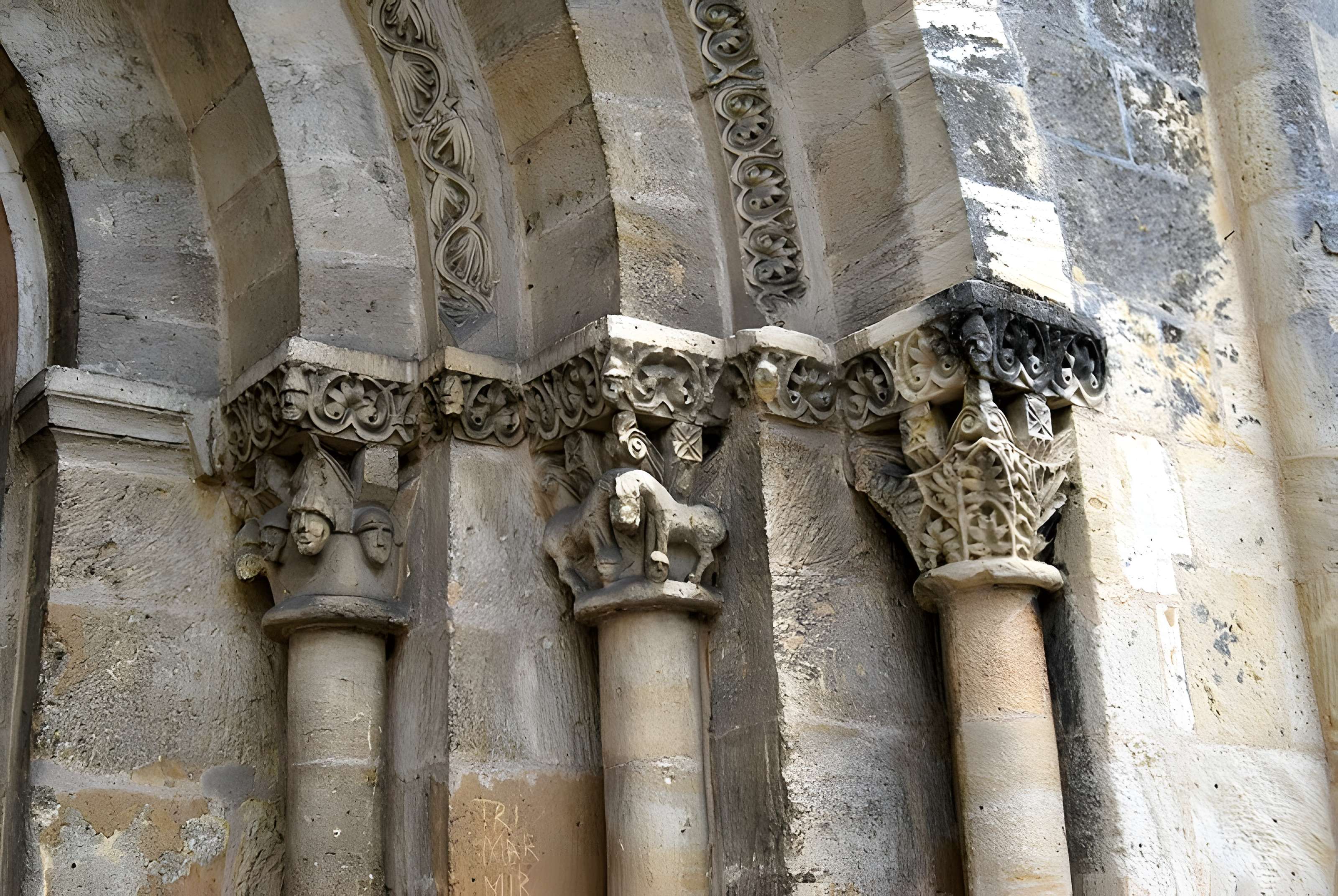 Église Saint-Pierre d'Ambarès-et-Lagrave