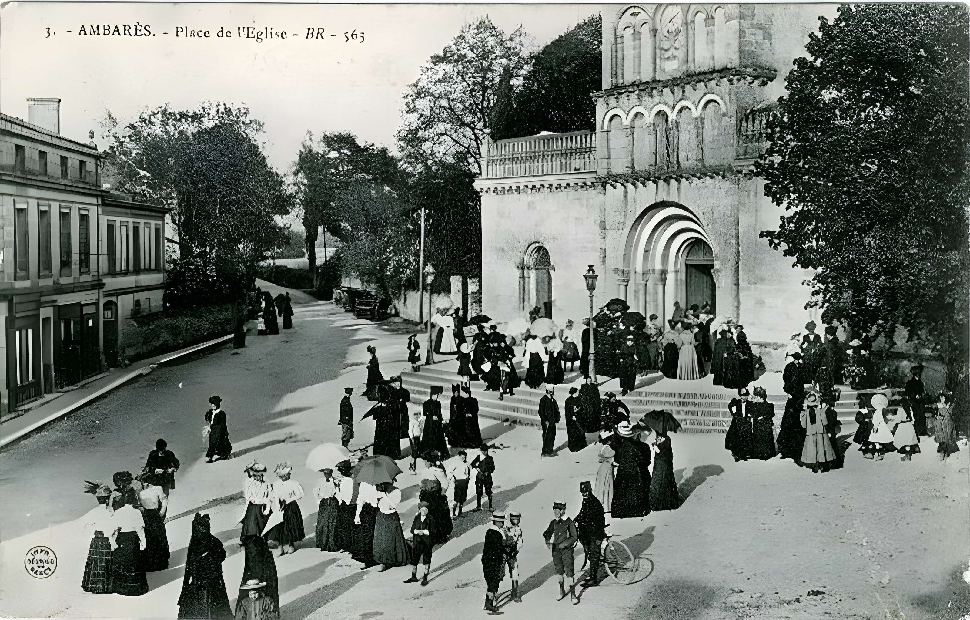 Église Saint-Pierre d'Ambarès-et-Lagrave