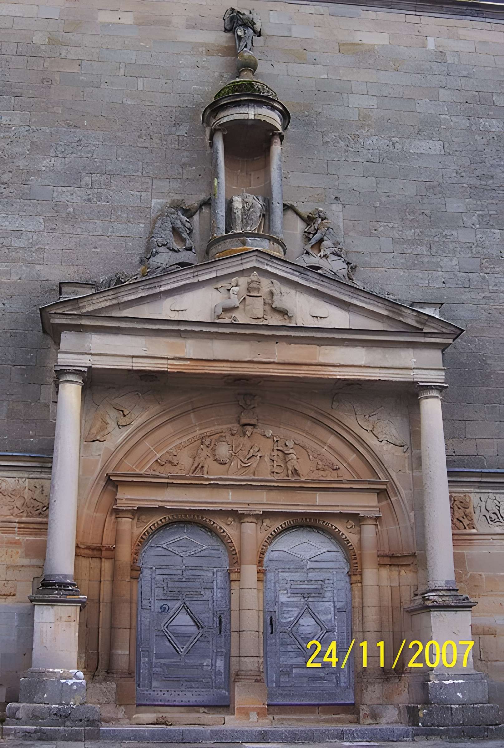 Église Saint-Pierre d'Assier