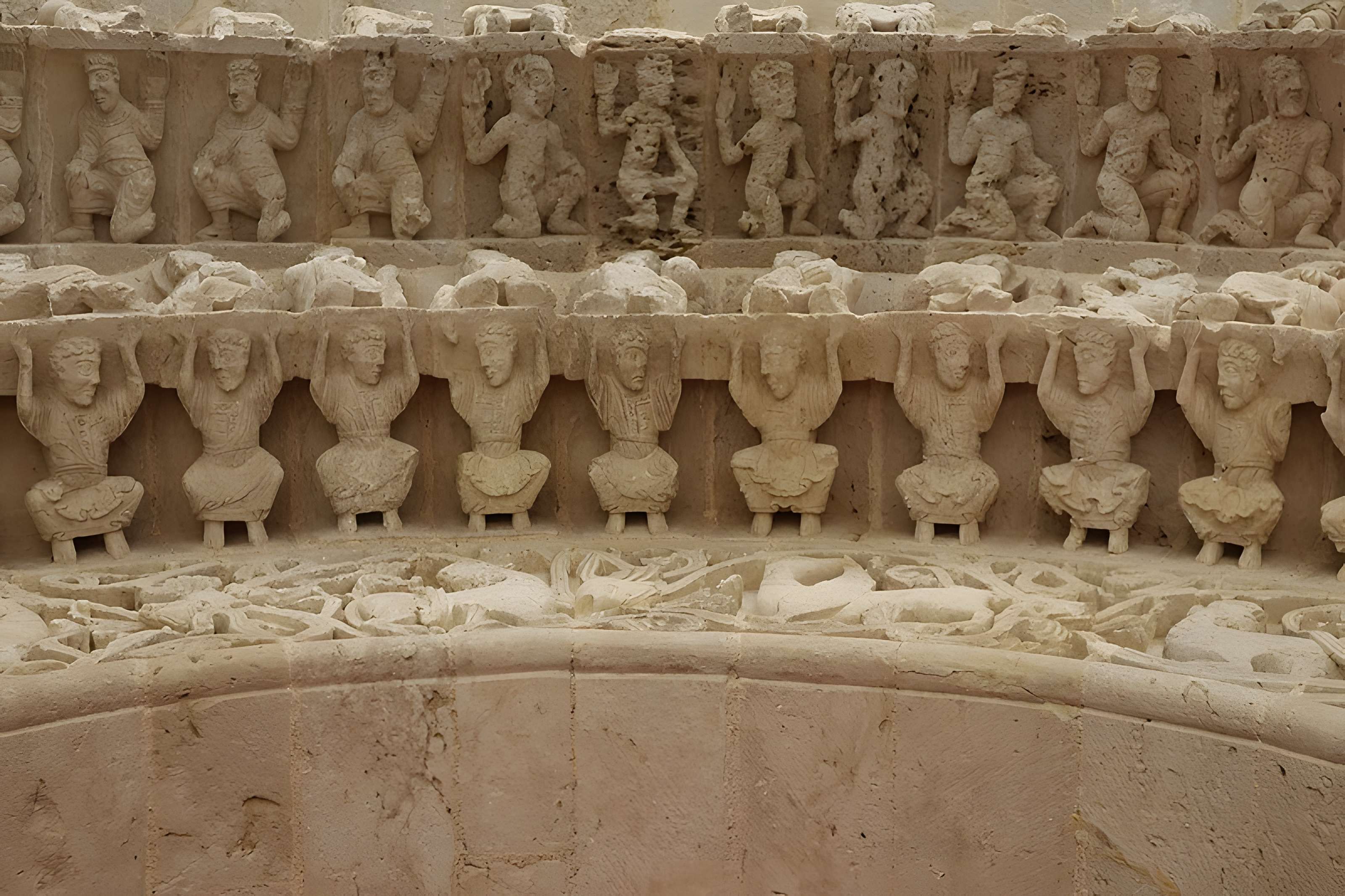 Église Saint-Pierre d'Aulnay