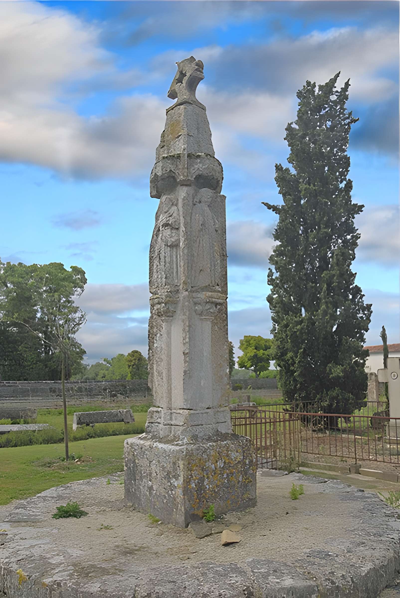 Église Saint-Pierre d'Aulnay