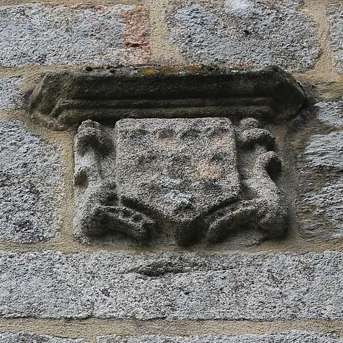 Photo de Chapelle Notre-Dame-de-Manéguen et fontaine