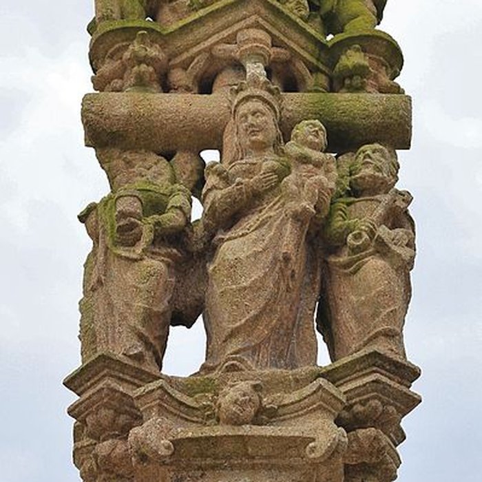 Photo de Cimetière entourant léglise