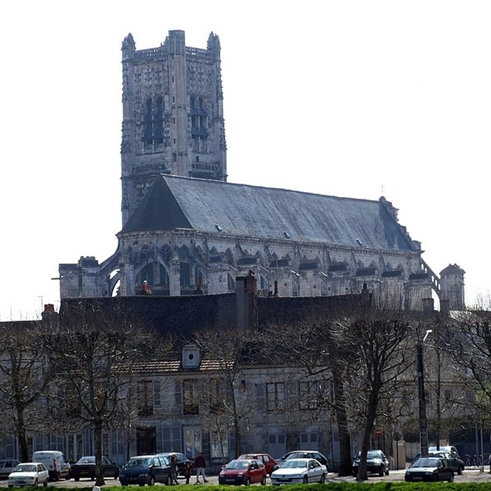 Photo de Église Saint-Pierre dAuxerre