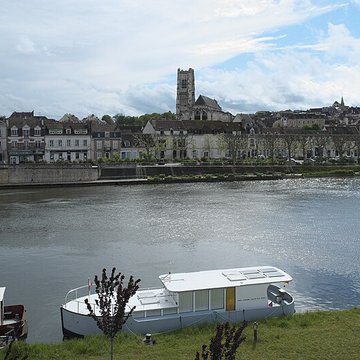 Église Saint-Pierre dAuxerre