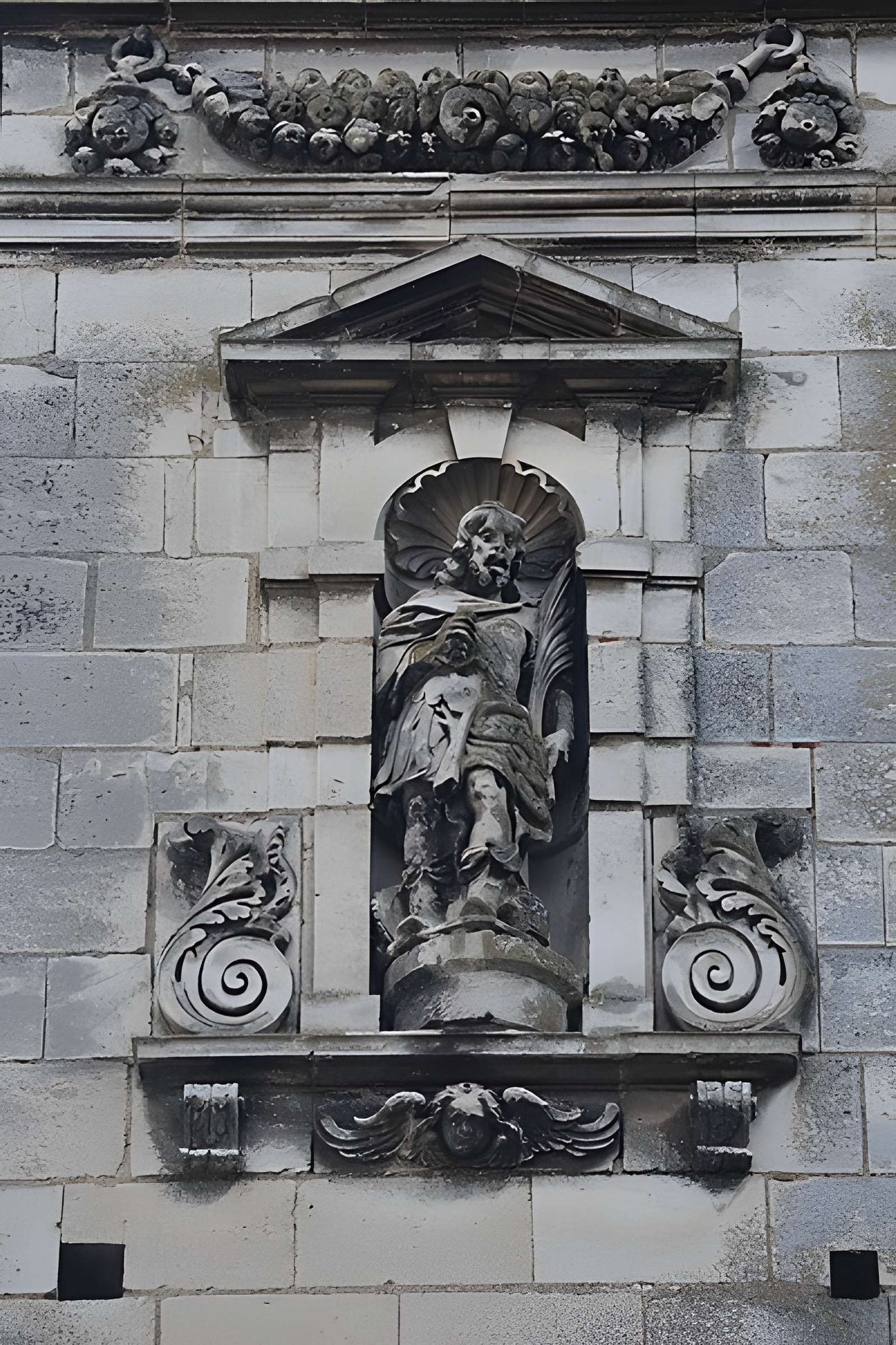 Église Saint-Pierre d'Auxerre