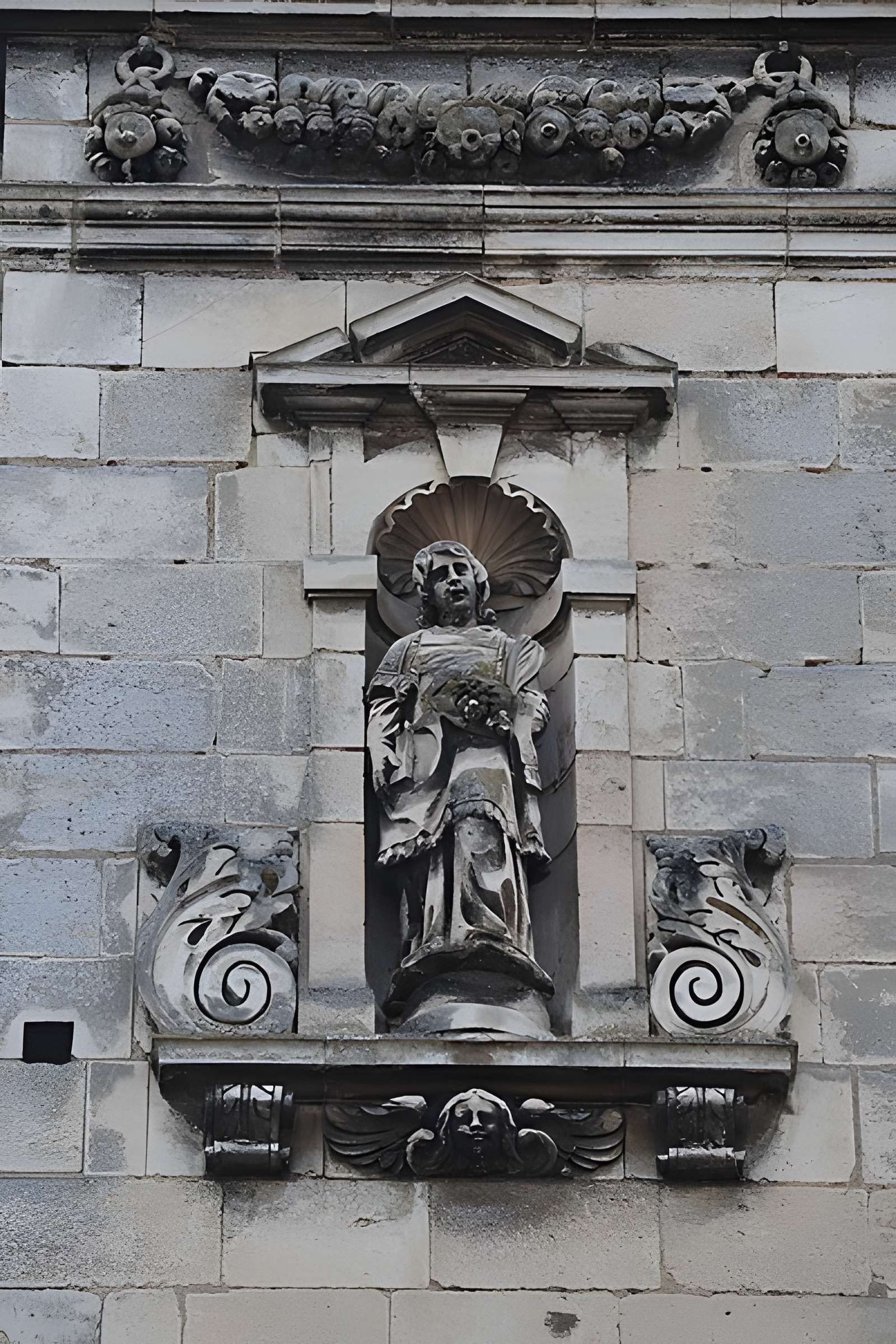 Église Saint-Pierre d'Auxerre