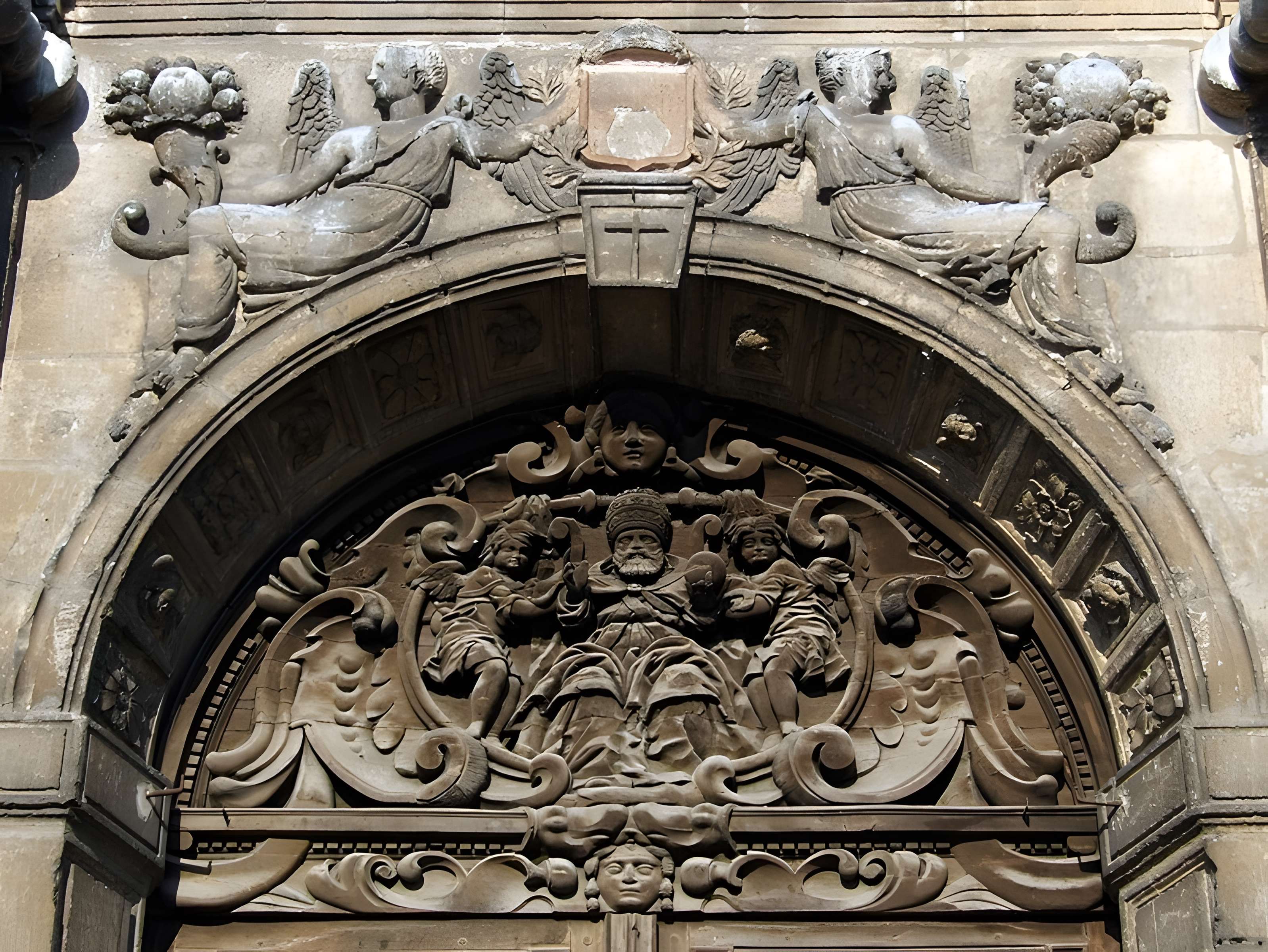 Église Saint-Pierre d'Auxerre