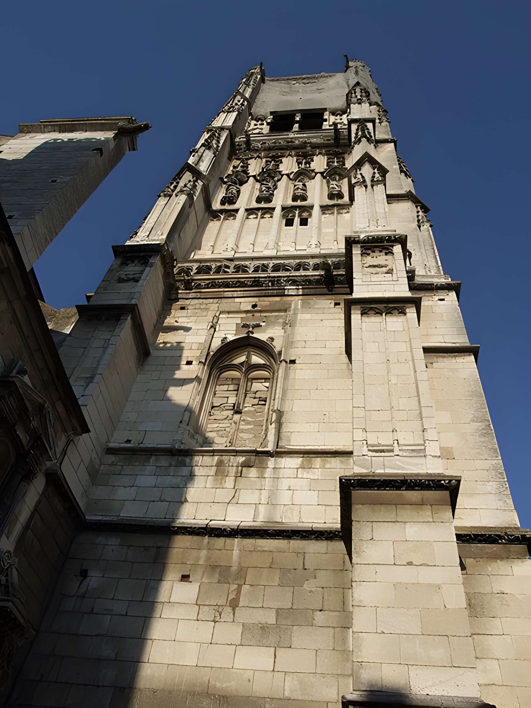 Église Saint-Pierre d'Auxerre