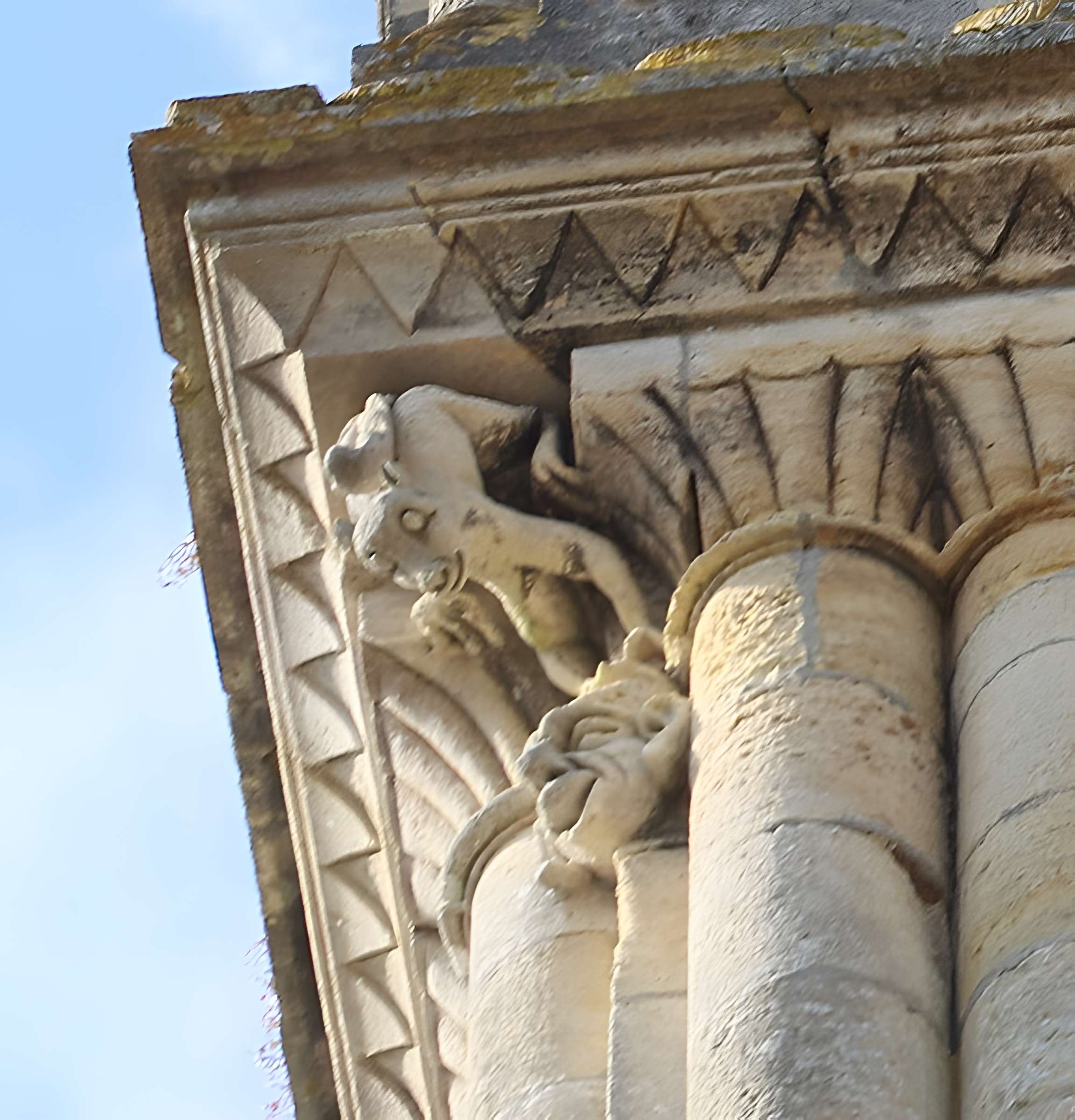 Église Saint-Pierre d'Avensan