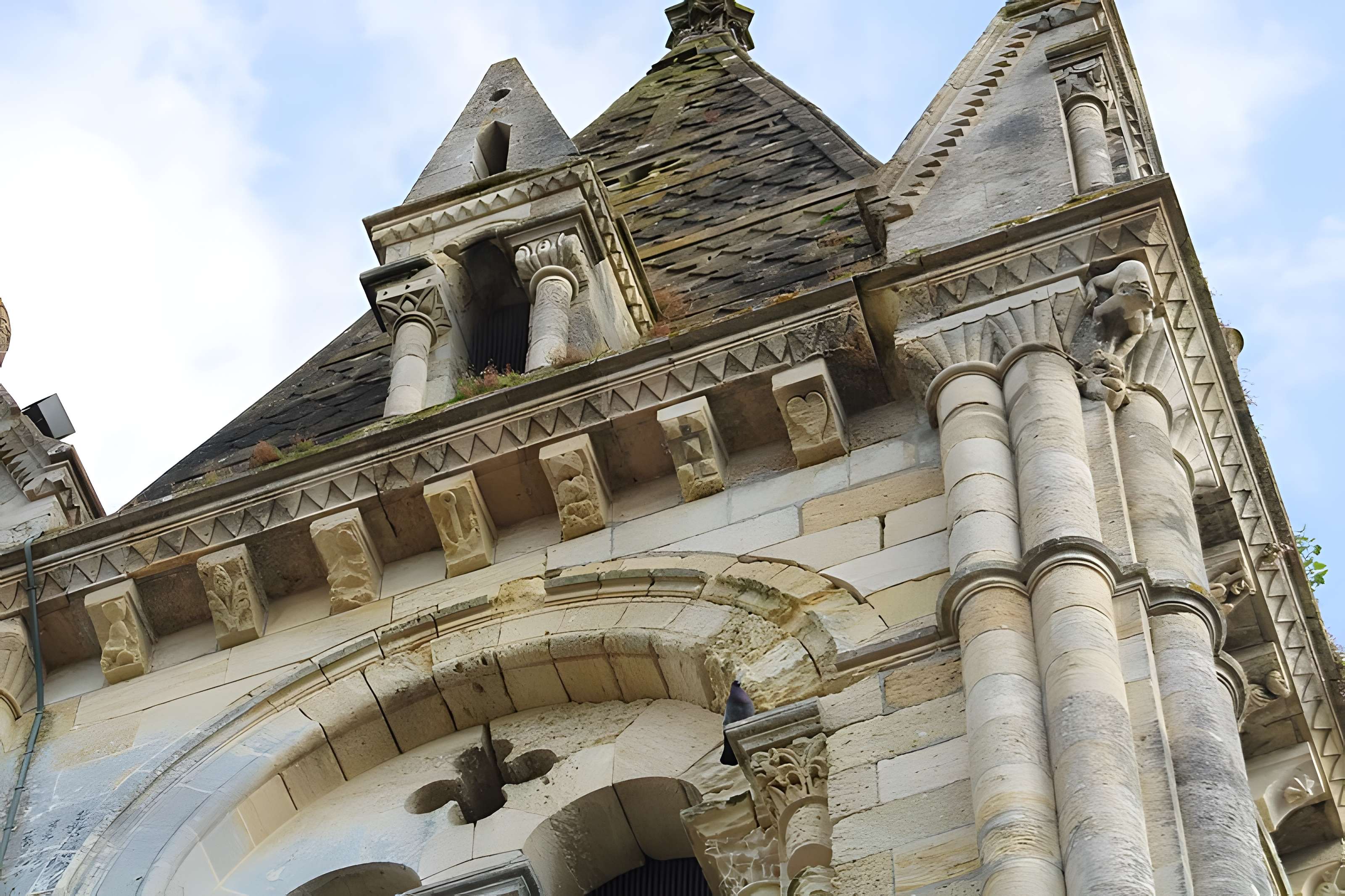 Église Saint-Pierre d'Avensan