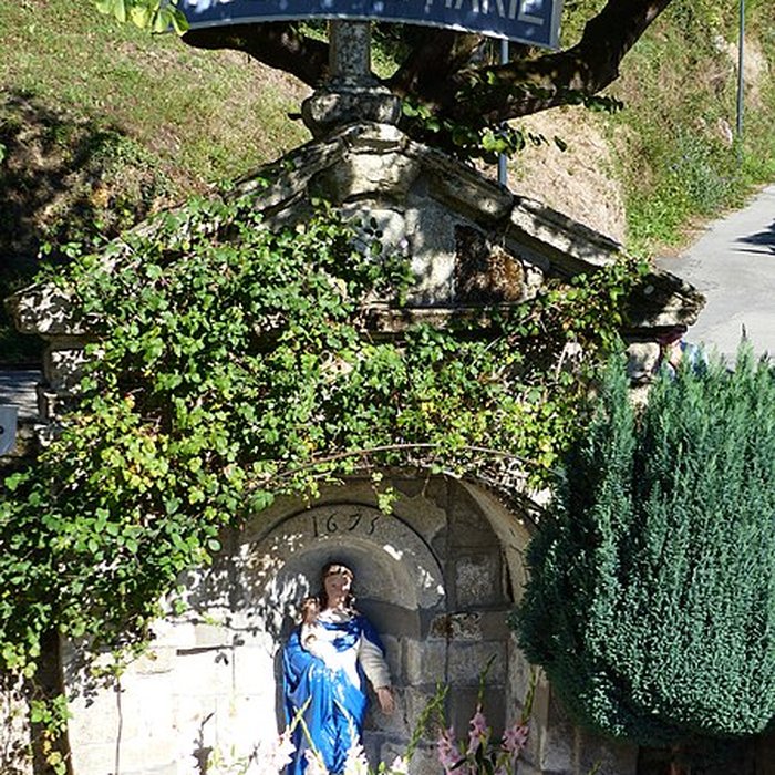 Photo de Fontaine de la Vierge, dite Fontaine Miraculeuse