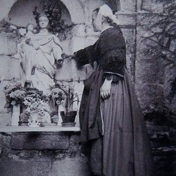 Fontaine de la Vierge, dite Fontaine Miraculeuse