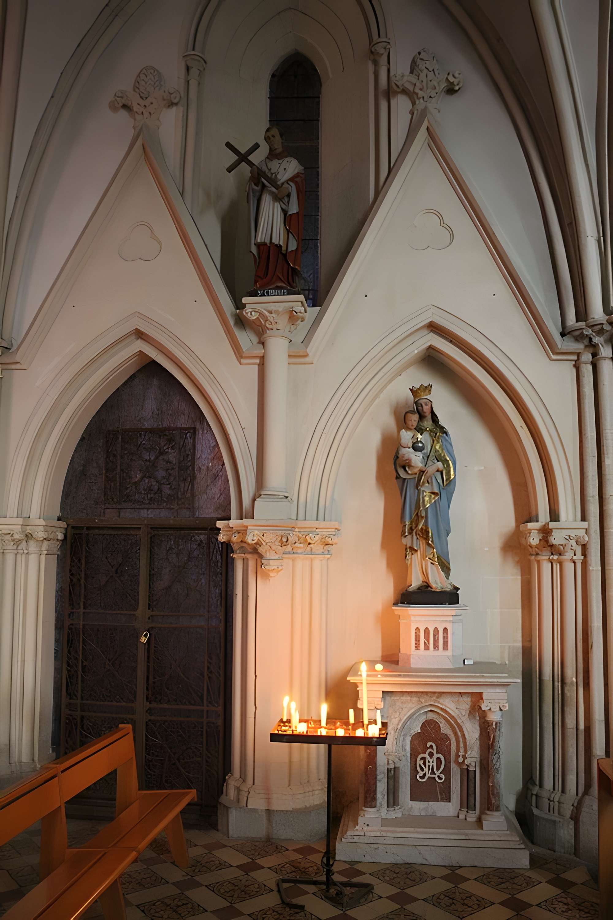 Église Saint-Pierre de Biville