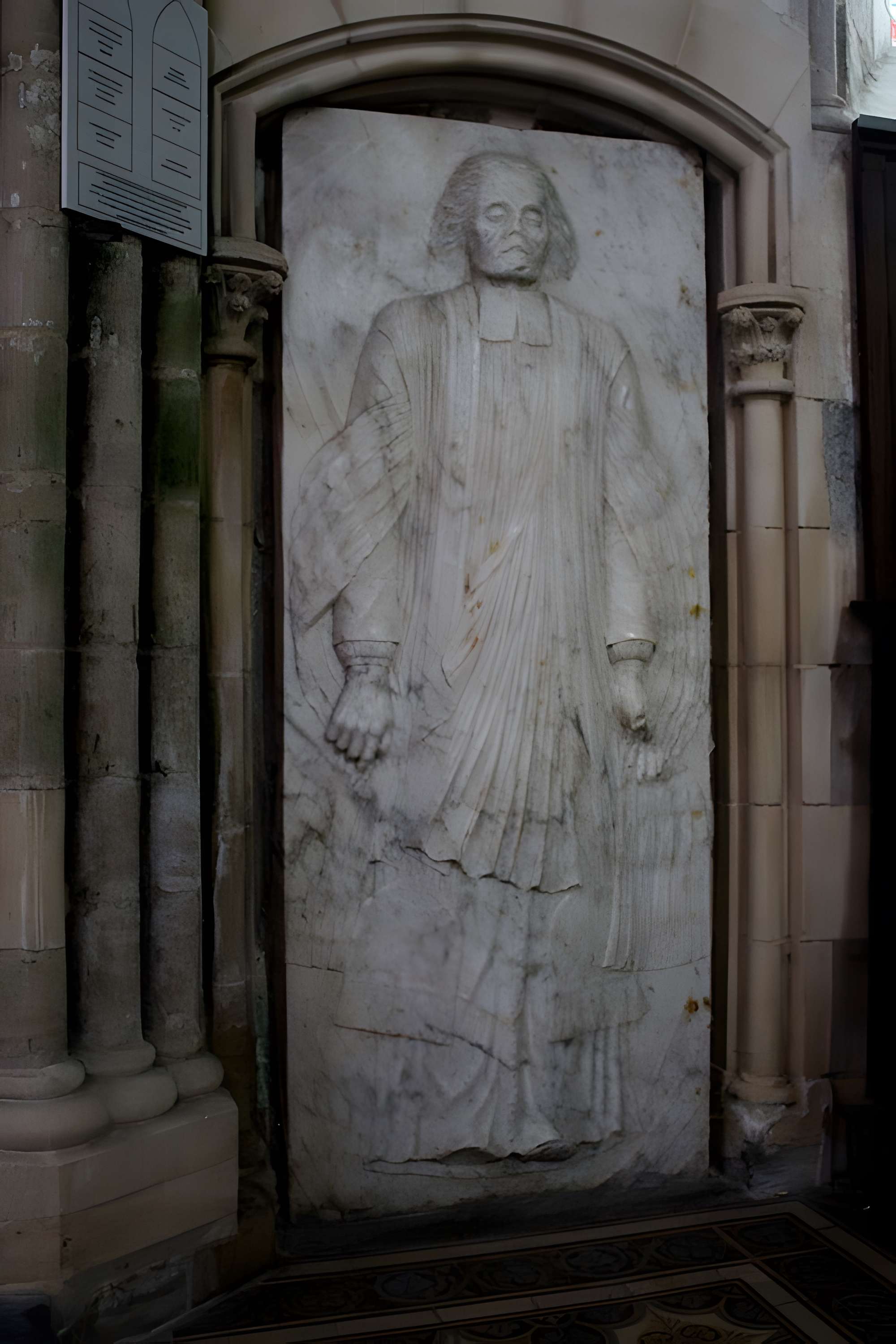 Église Saint-Pierre de Biville