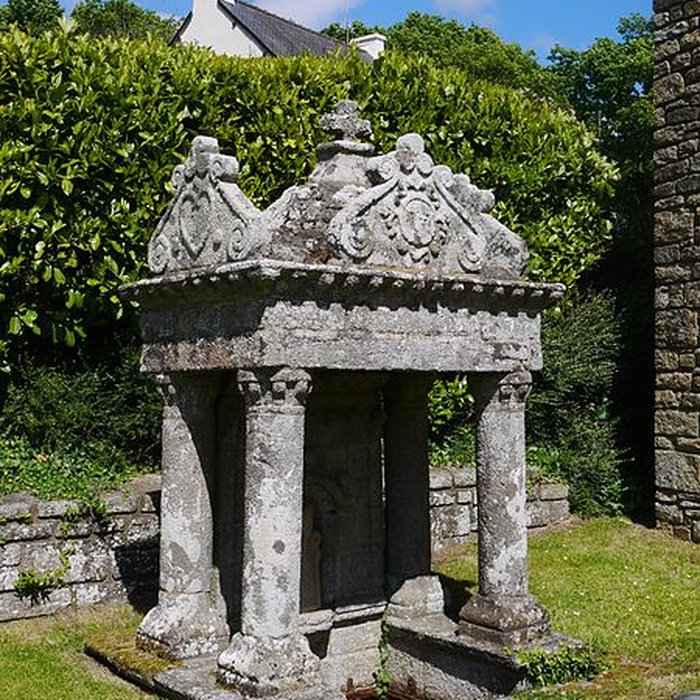 Photo de Fontaine Saint-Servais et son lavoir