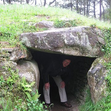 Allée couverte sous tumulus, dolmen du Rocher