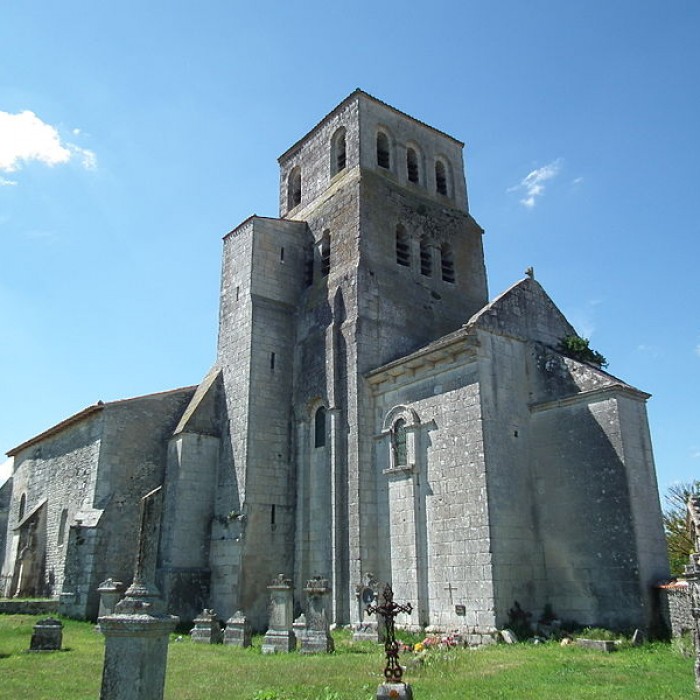 Photo de Église Saint-Pierre de Bougneau