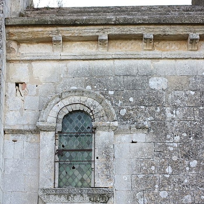 Photo de Église Saint-Pierre de Bougneau