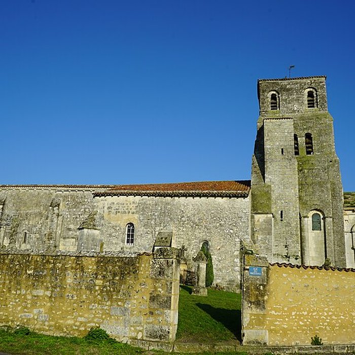 Photo de Église Saint-Pierre de Bougneau