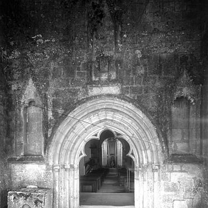 Photo de Église Saint-Pierre de Bougneau