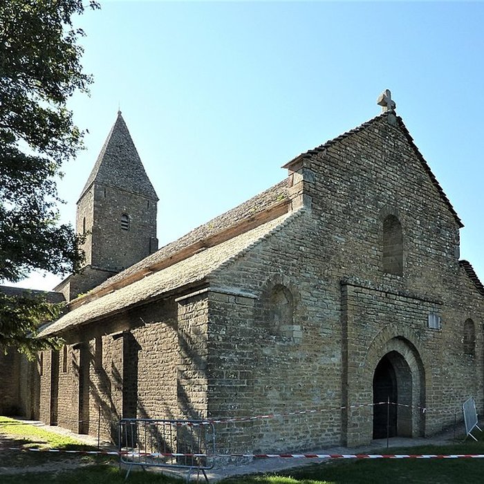 Photo de Église Saint-Pierre de Brancion