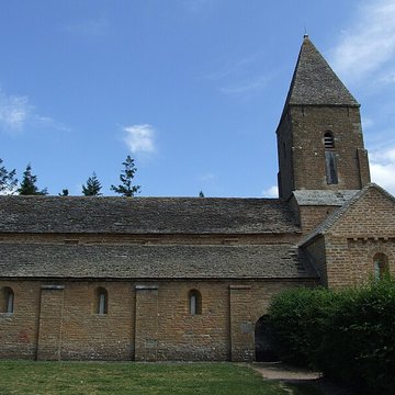 Église Saint-Pierre de Brancion