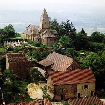Église Saint-Pierre de Brancion