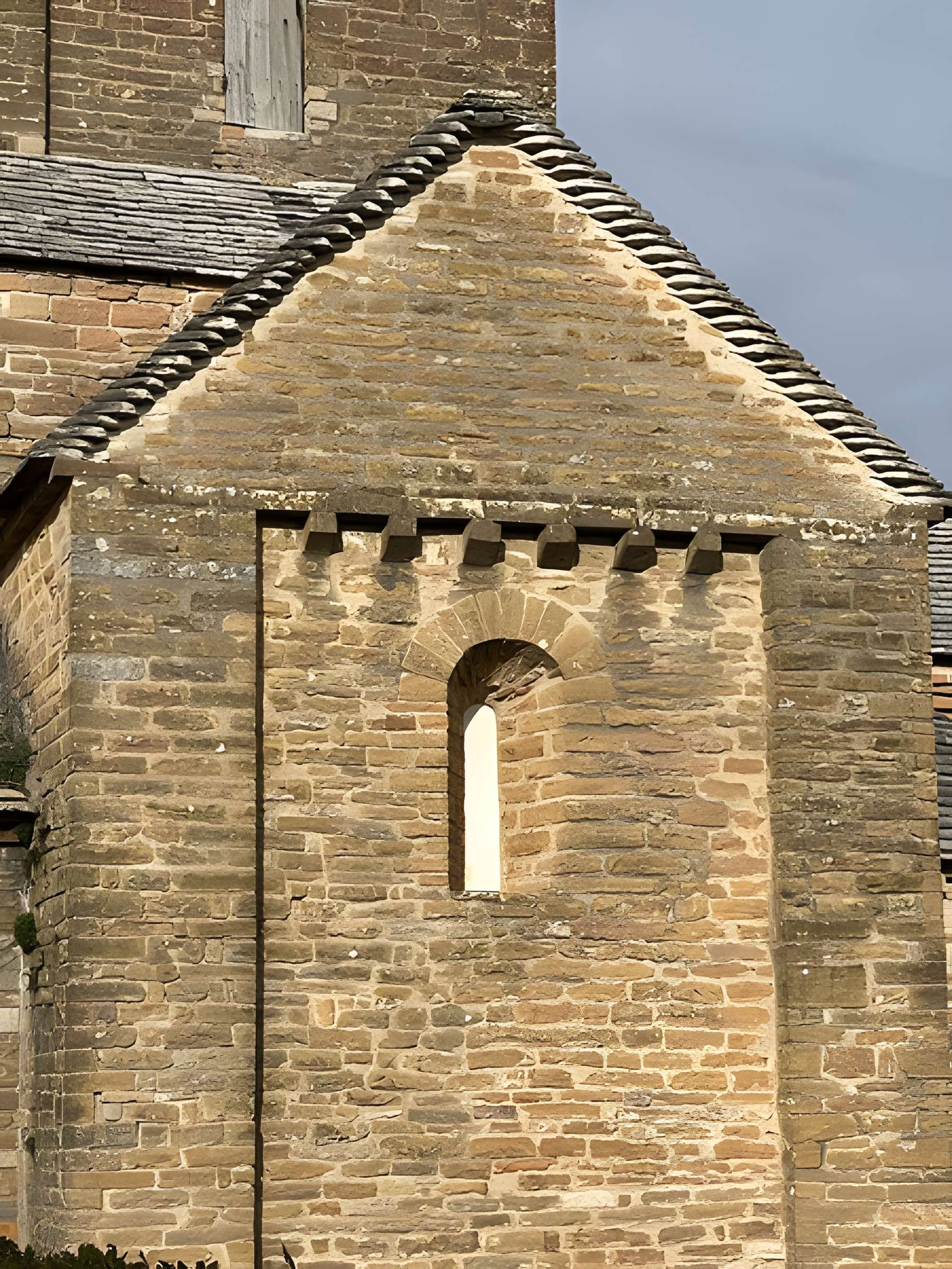 Église Saint-Pierre de Brancion