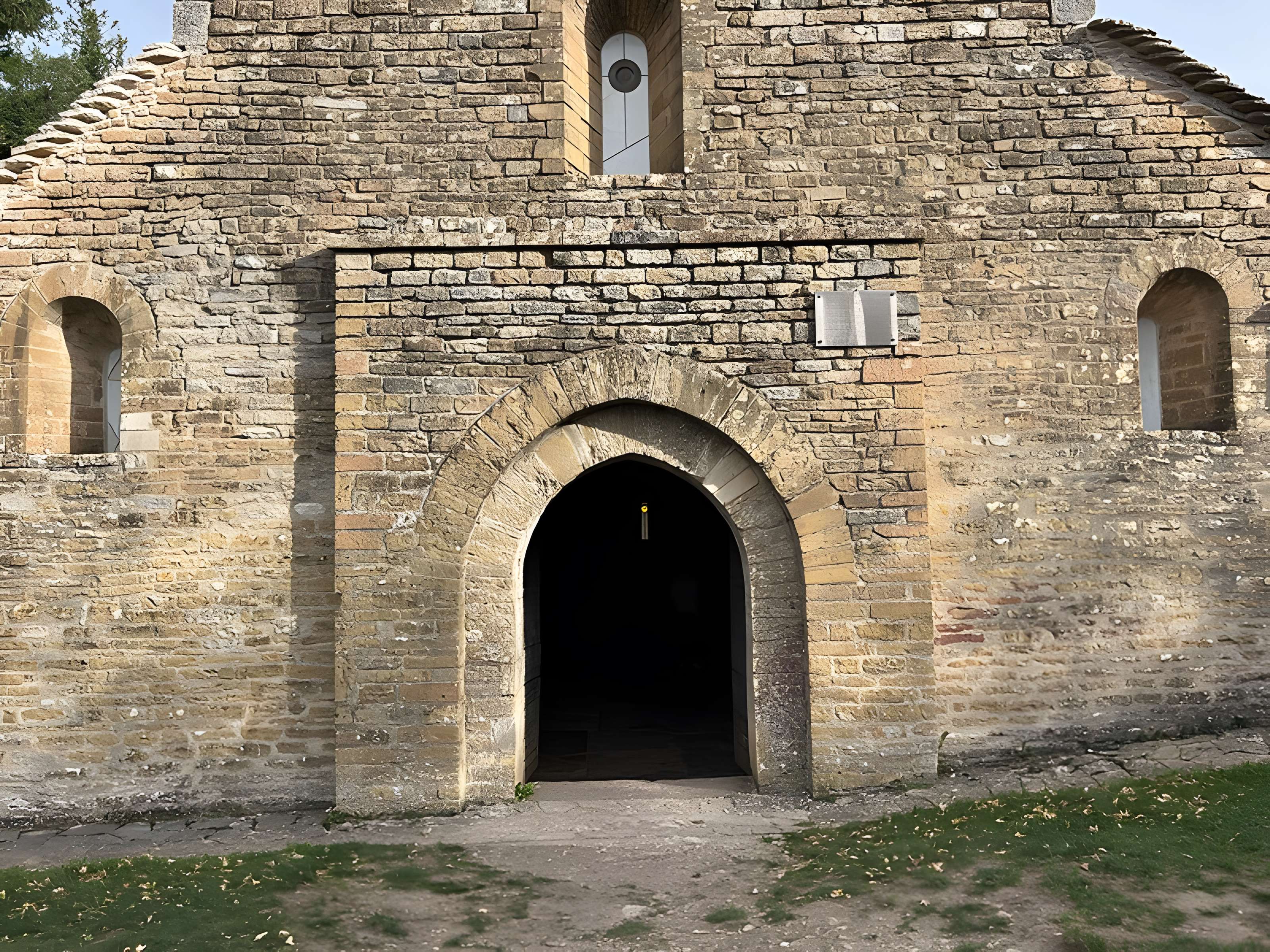 Église Saint-Pierre de Brancion