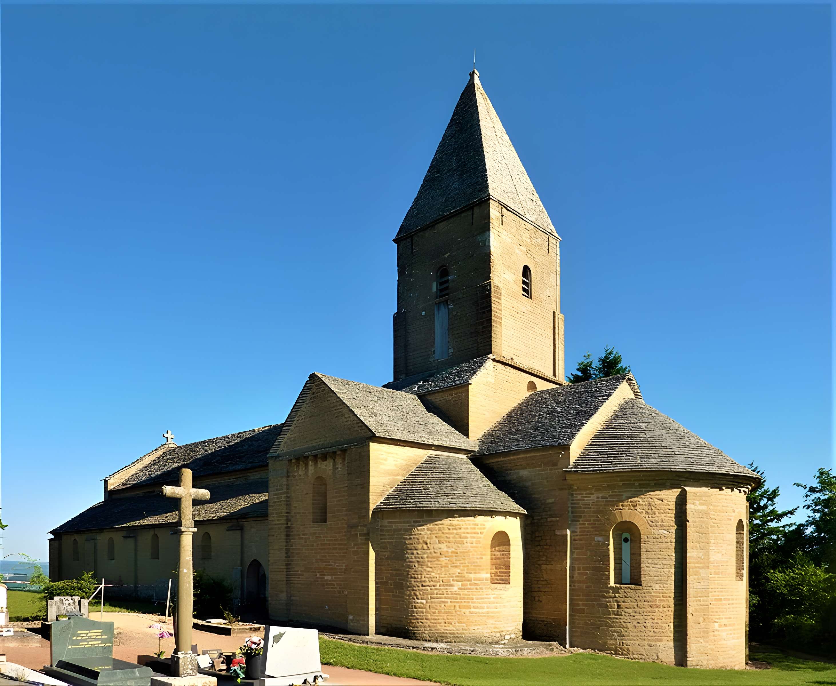 Église Saint-Pierre de Brancion