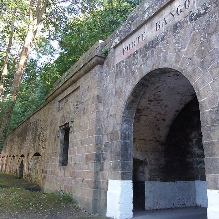 Photo de Enceinte urbaine