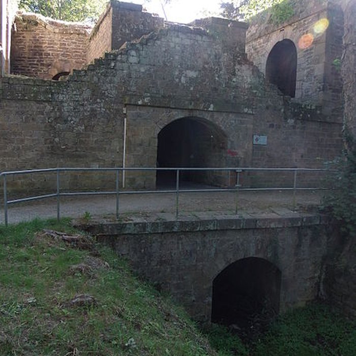 Photo de Enceinte urbaine