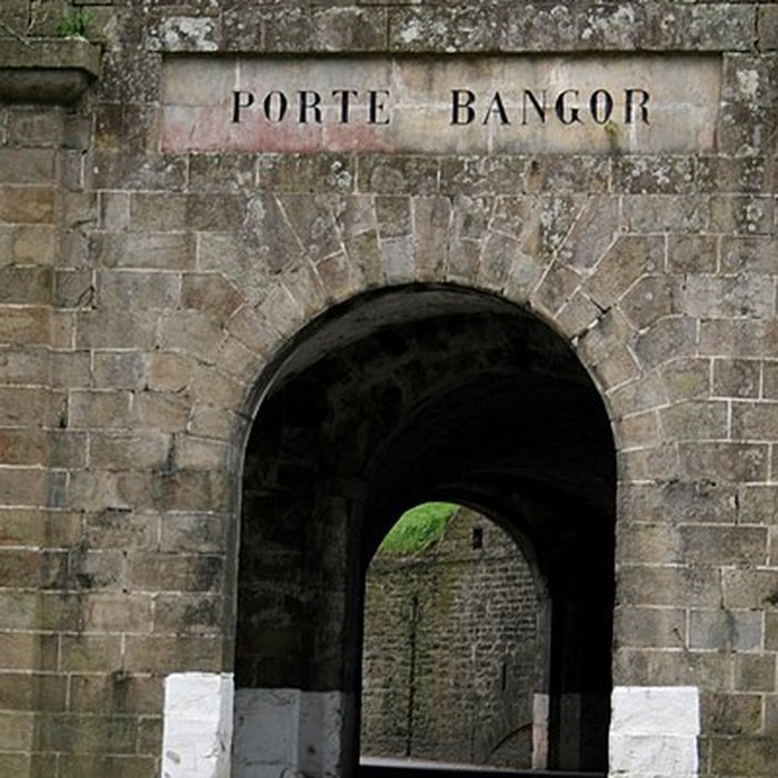 Photo de Enceinte urbaine