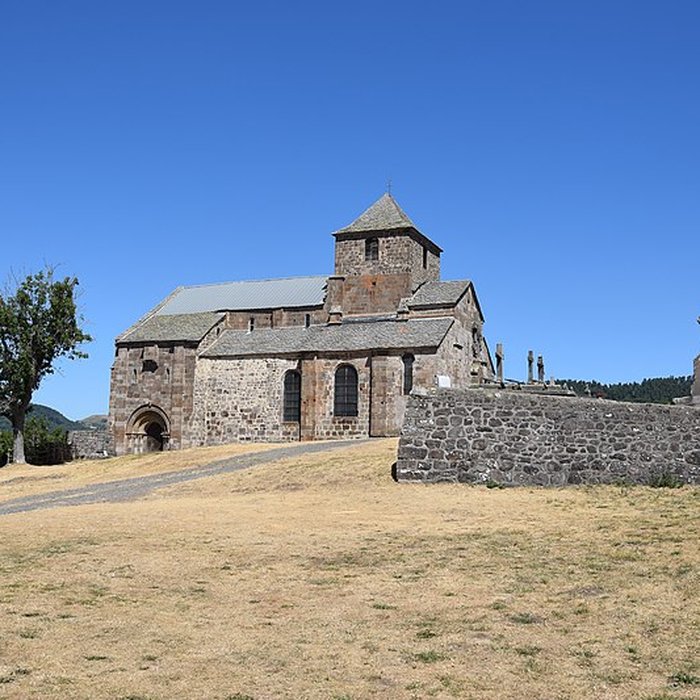 Photo de Église Saint-Pierre de Bredons