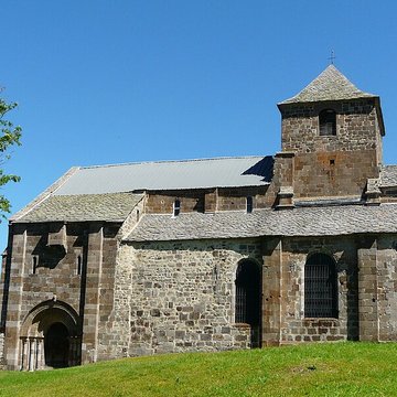 Église Saint-Pierre de Bredons