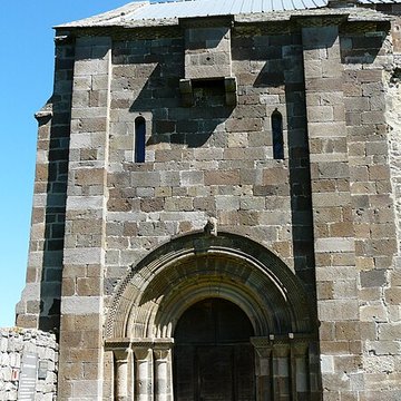 Église Saint-Pierre de Bredons