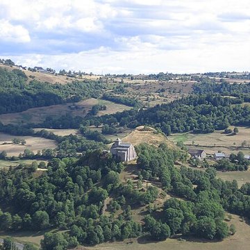 Église Saint-Pierre de Bredons