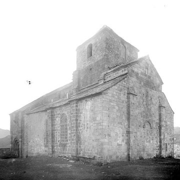 Église Saint-Pierre de Bredons