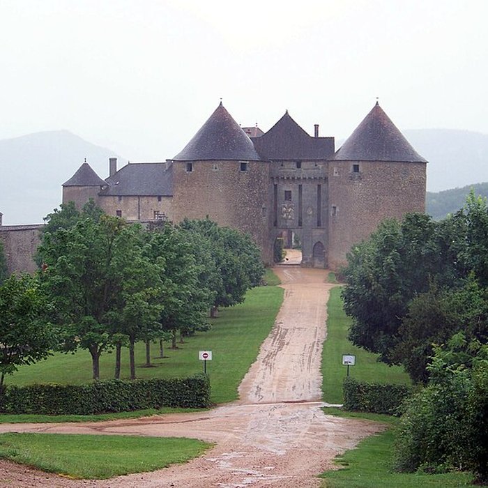 Photo de Château de Berzé le Châtel