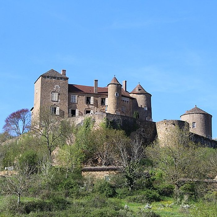 Photo de Château de Berzé le Châtel