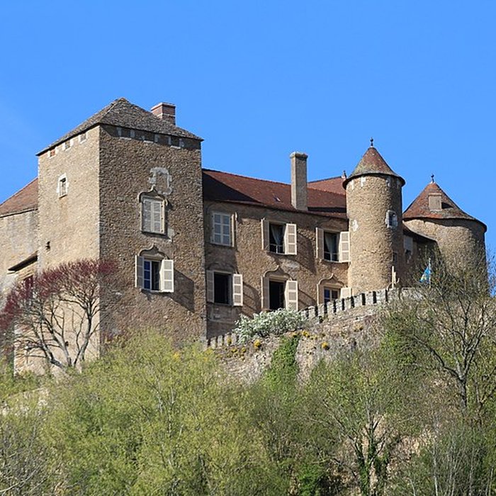 Photo de Château de Berzé le Châtel