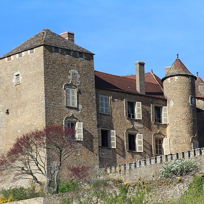 Photo de Château de Berzé le Châtel