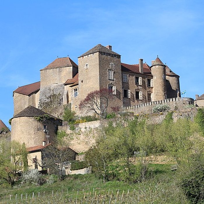 Photo de Château de Berzé le Châtel