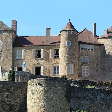 Château de Berzé le Châtel