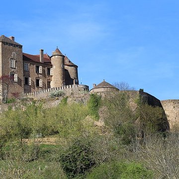Château de Berzé le Châtel
