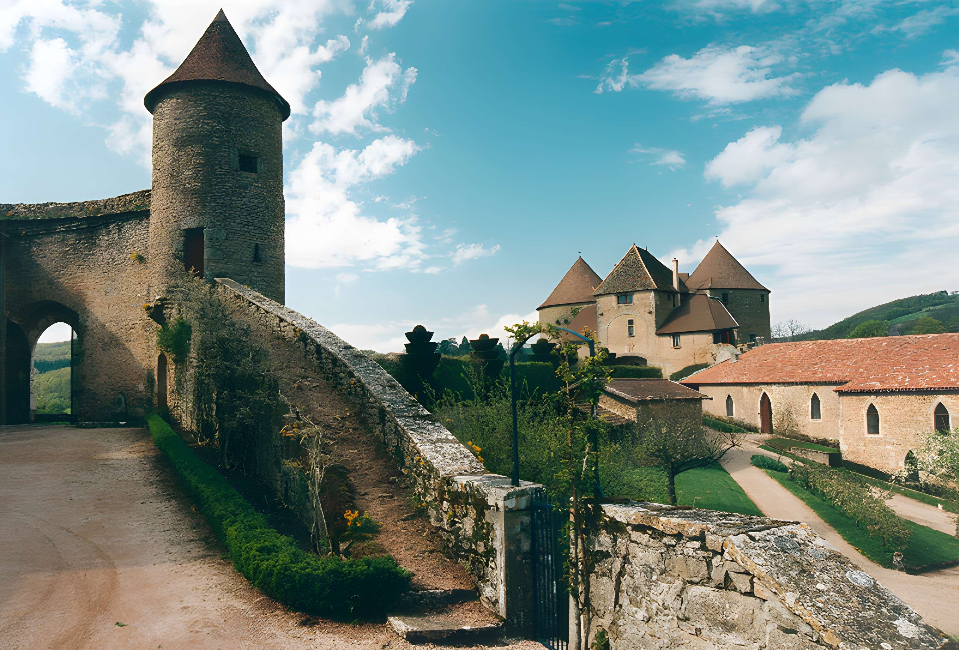 Château de Berzé le Châtel