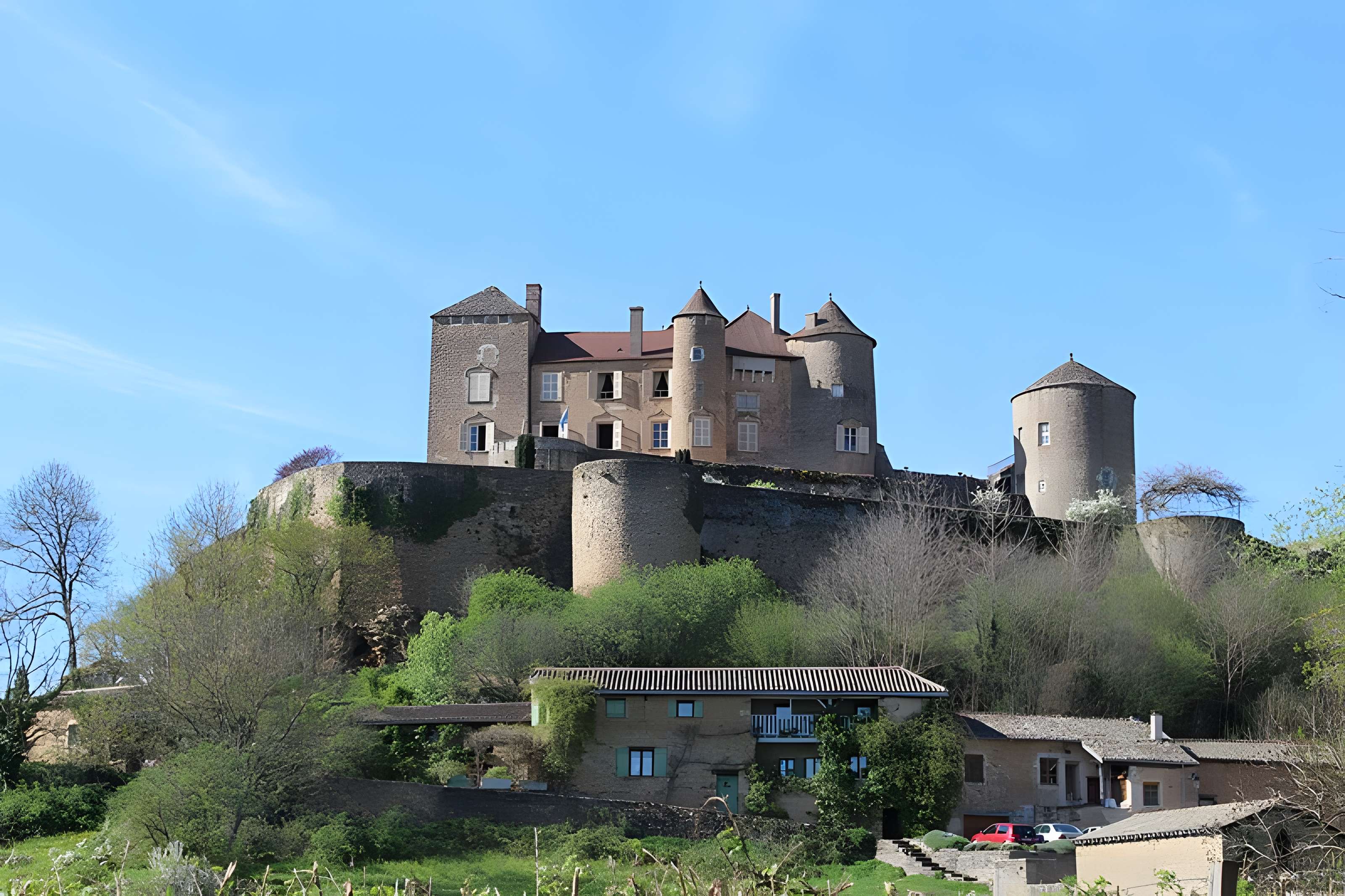 Château de Berzé le Châtel