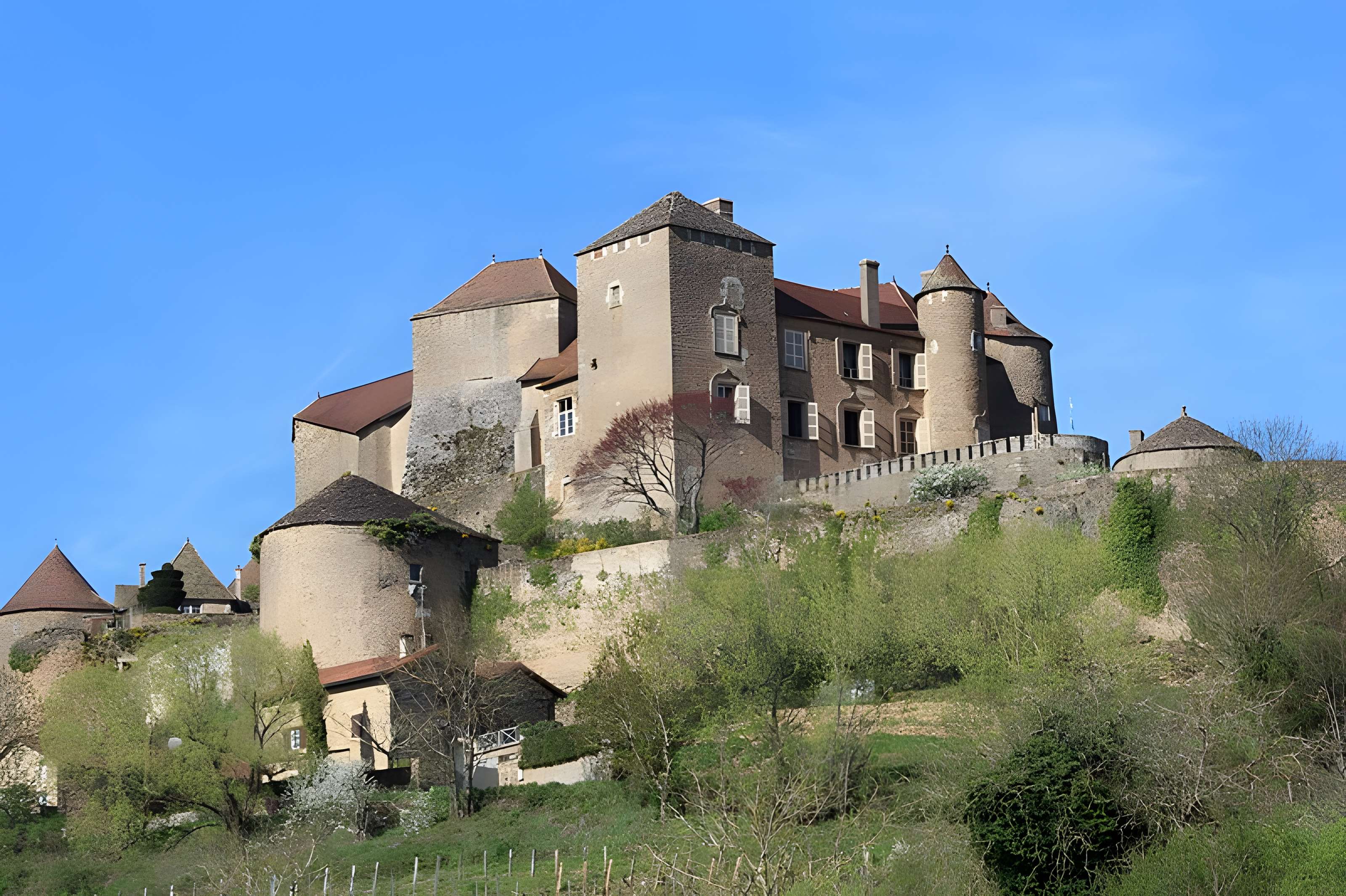 Château de Berzé le Châtel